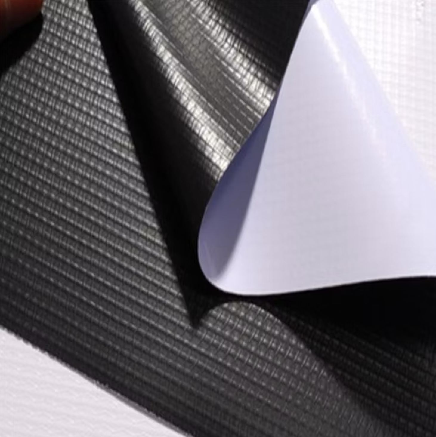 Tela PVC 500x500 8oz Reverso Negro – 3,2 x 50 (DPG+)